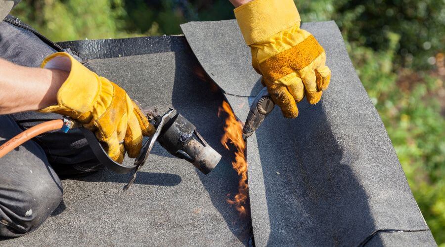 Professional gutter cleaning in Coleman, TX